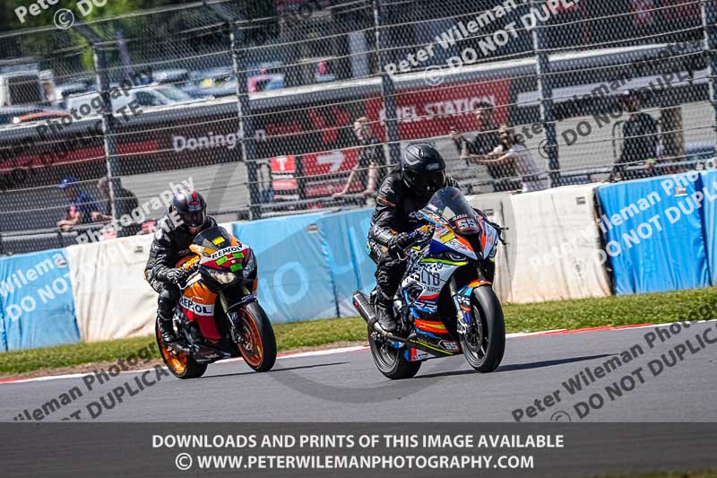 donington no limits trackday;donington park photographs;donington trackday photographs;no limits trackdays;peter wileman photography;trackday digital images;trackday photos